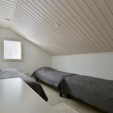 Kaetkaenhuippu 5 B Incl Ac, Sauna, Center 4 Min By Car, Child Friendly * ليفي
