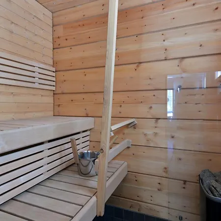 Kaetkaenhuippu 5 B Incl Ac, Sauna, Center 4 Min By Car, Child Friendly